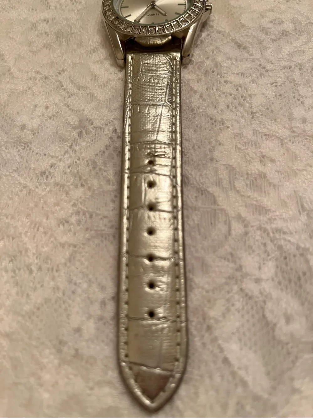 Manhattan Silver Crystal Bezel Quartz Watch